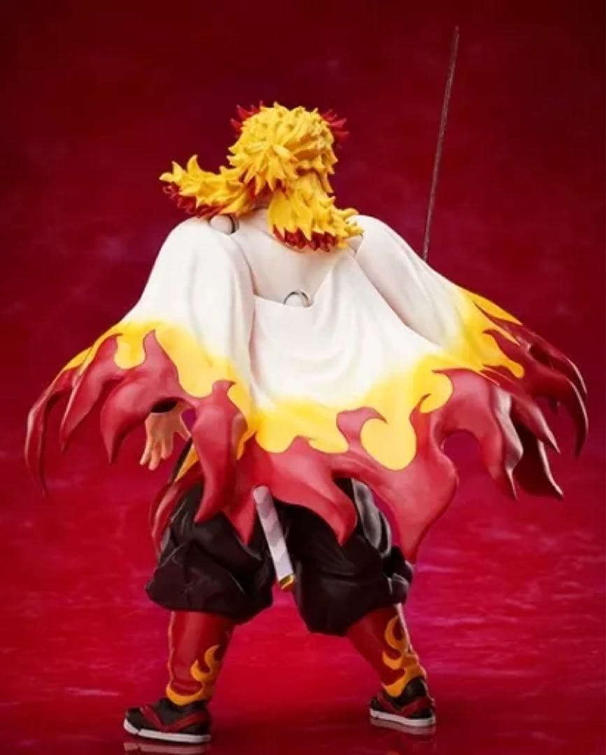 煉獄杏寿郎 アクションフィギュア 炎エフェクト付き