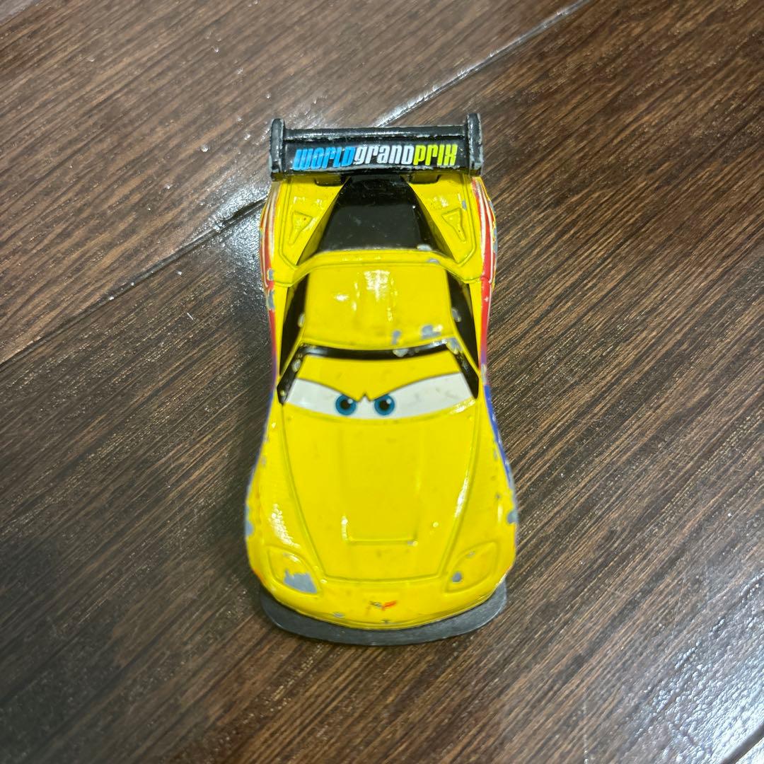 カーズトミカ