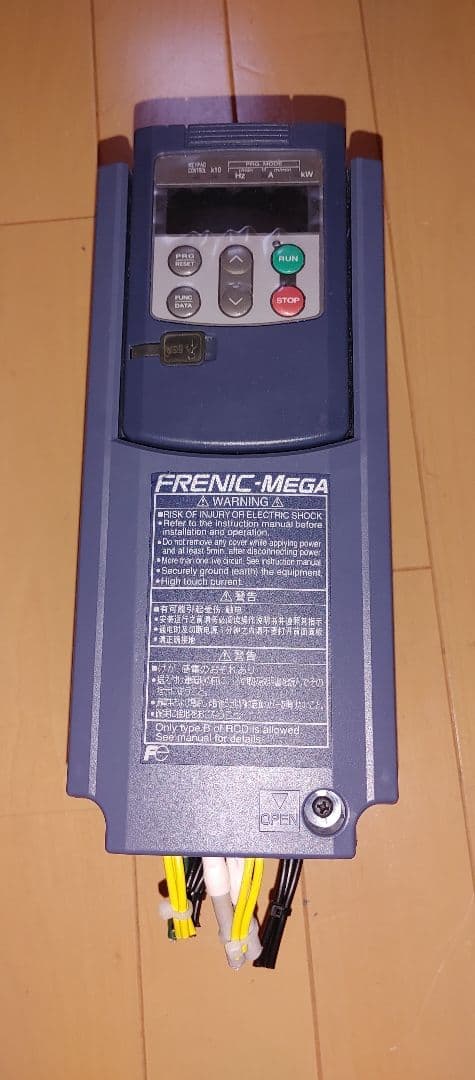 ⑤ 0.4　富士電機インバータ　FRN0.4G1S-4J