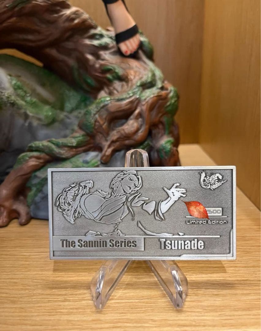 NARUTO ナルト 綱手 ガレージキット ガレキ スタチュー②