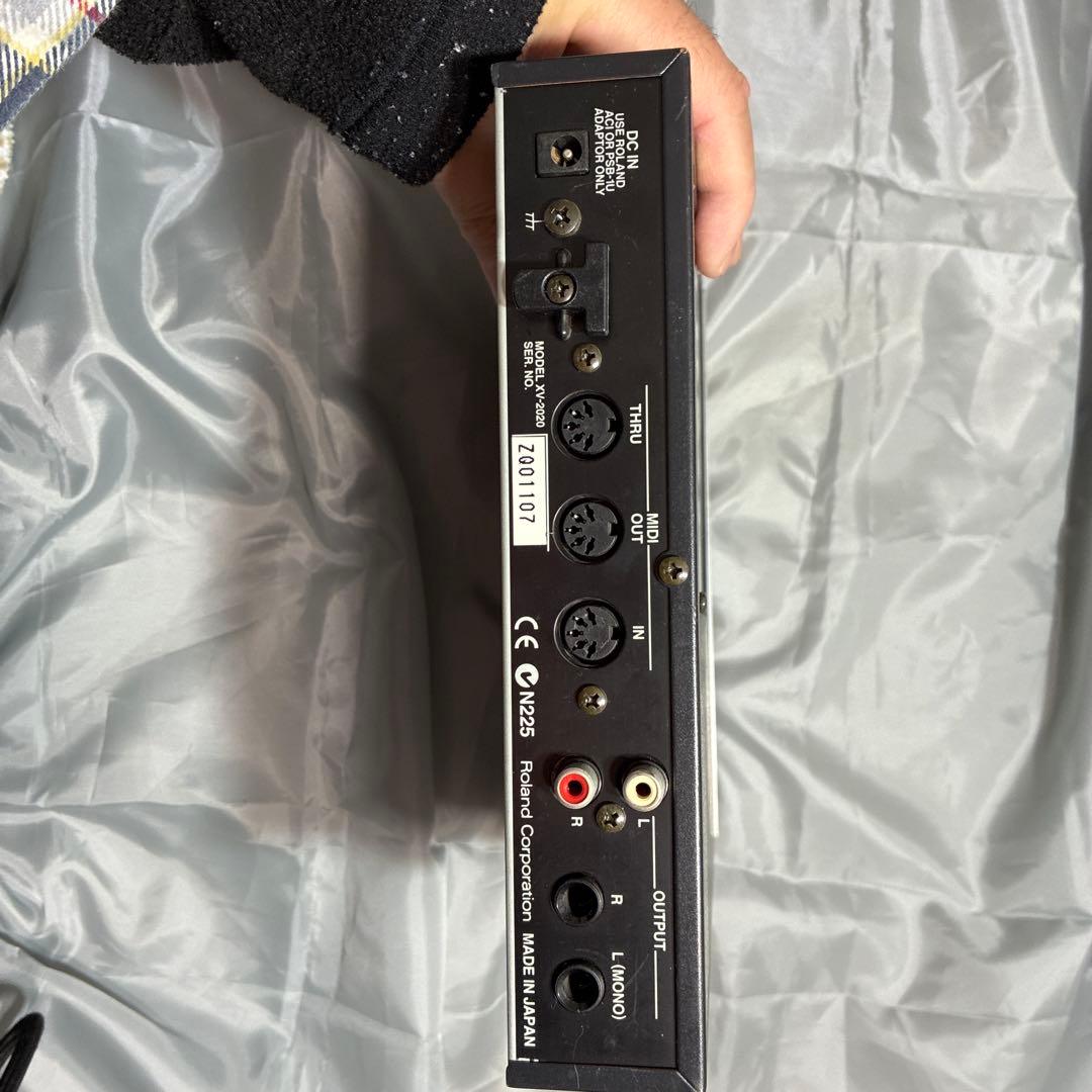 Roland XV-2020 本体