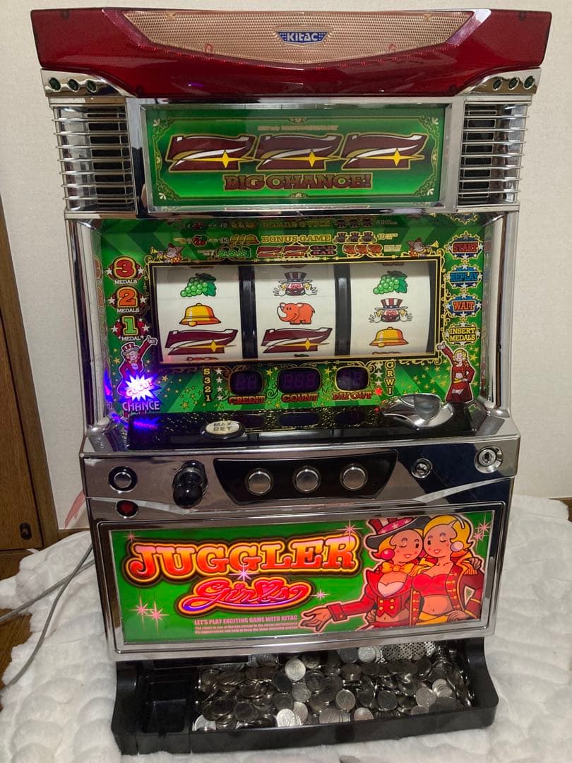 キッシュのUA ジャグラーガールズ 5号機パチスロ 実機