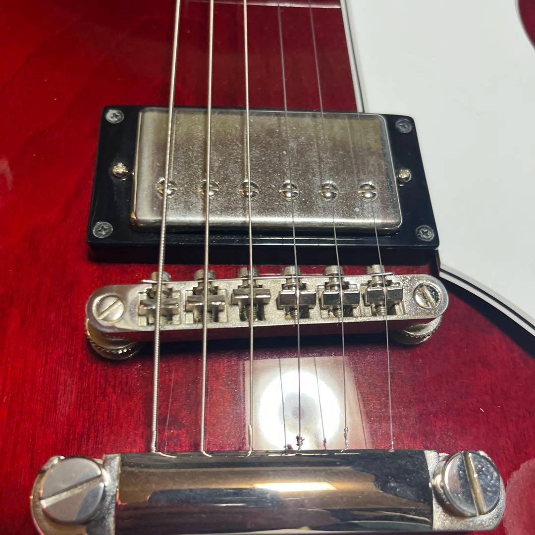 ギター Epiphone Noel Gallagher Riviera