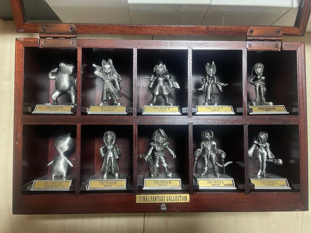 ファイナルファンタジークロムフィギュア