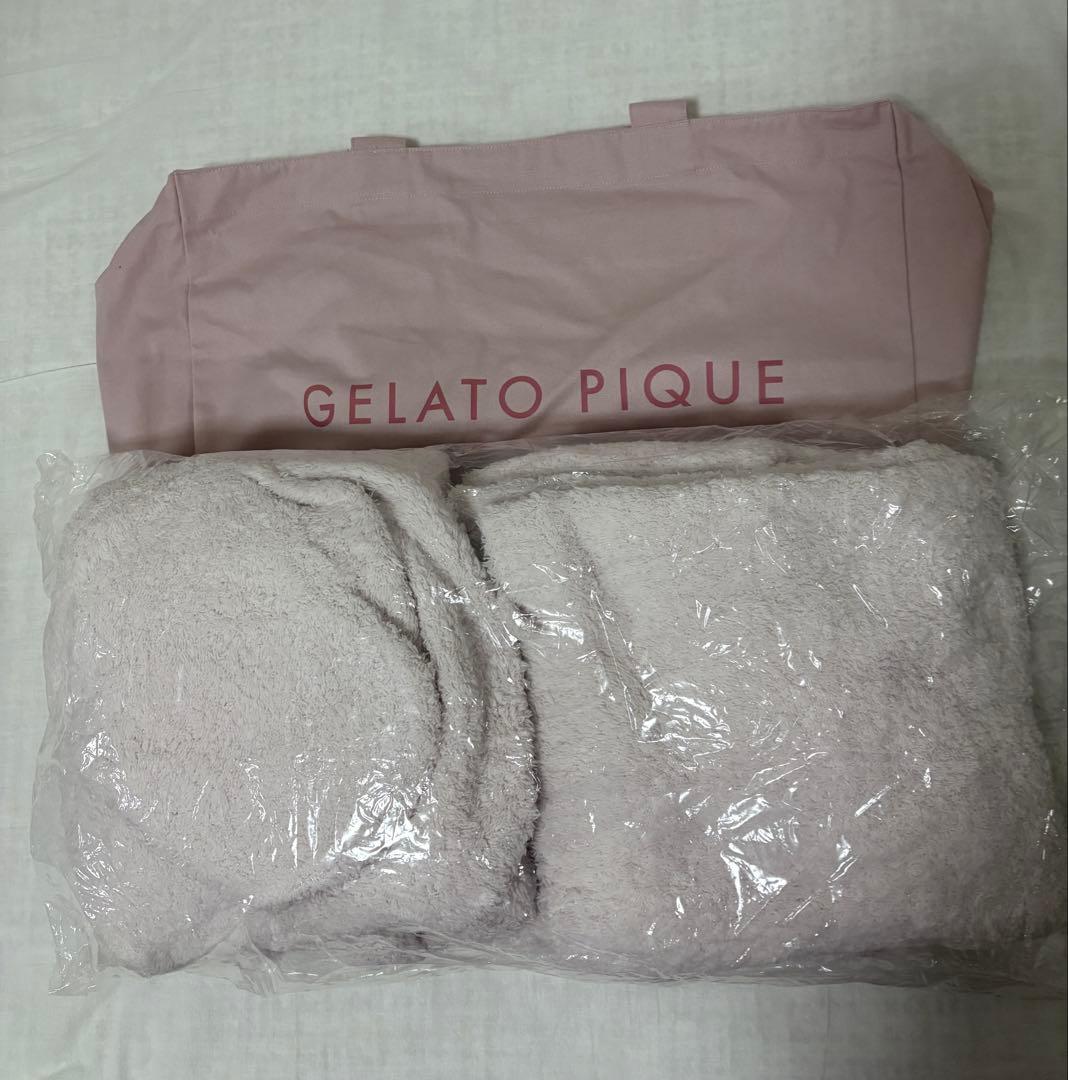 【新品】GELATO PIQUE ジェラピケ　モコモコルームウェア ピンク 上下