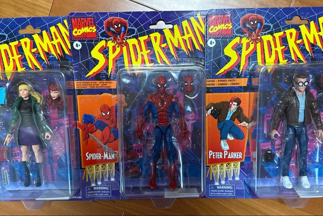 マーベルレジェンド　スパイダーマン　グウェンステイシー　ピーターパーカー