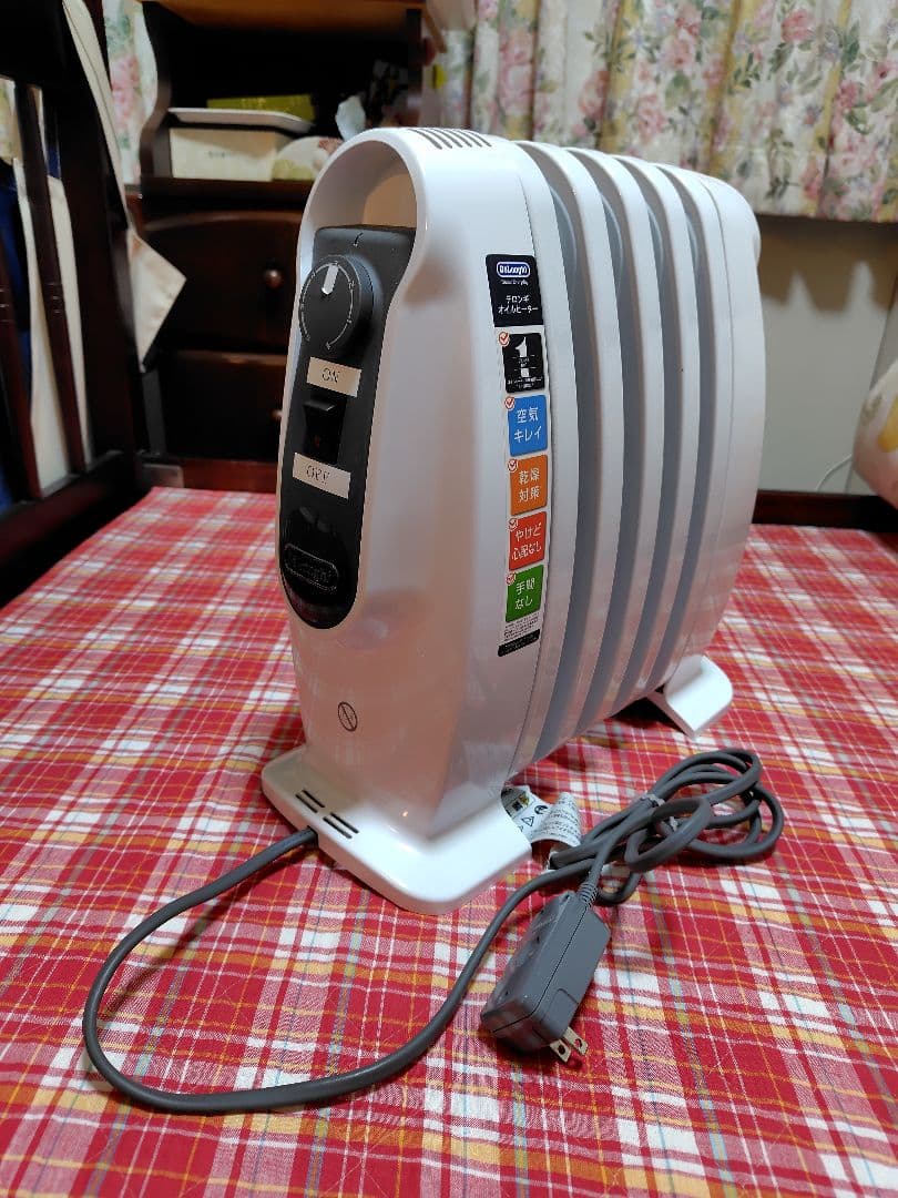 【値下げ！】デロンギオイルヒーター DeLonghi NJM0505