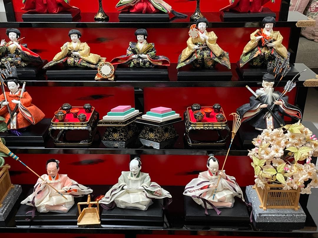 【★ぷーたんママさん専用★】雛人形　お雛様、お内裏様、三人官女、5人囃子のみ