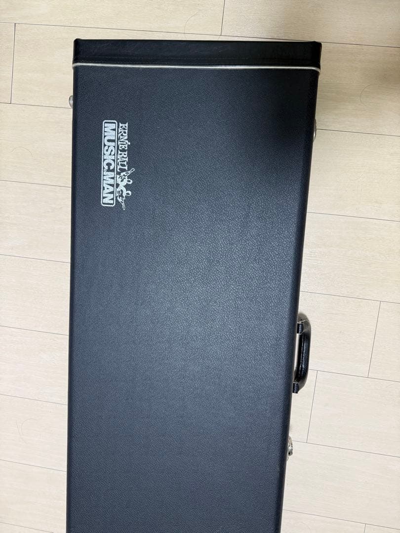 ベース MUSICMAN Stingray 2005 LIMITED EDITION