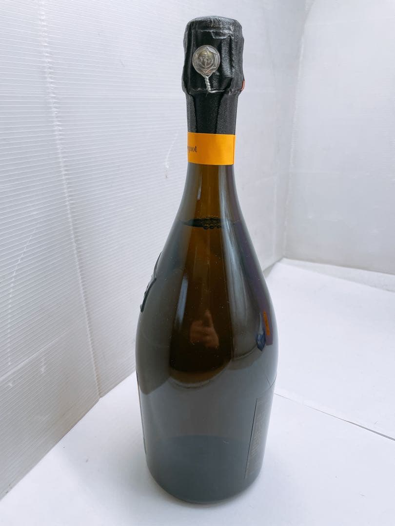 未開栓★美品 ヴーヴ クリコ ラ グラン ダーム ヴィンテージ 2015 箱付き