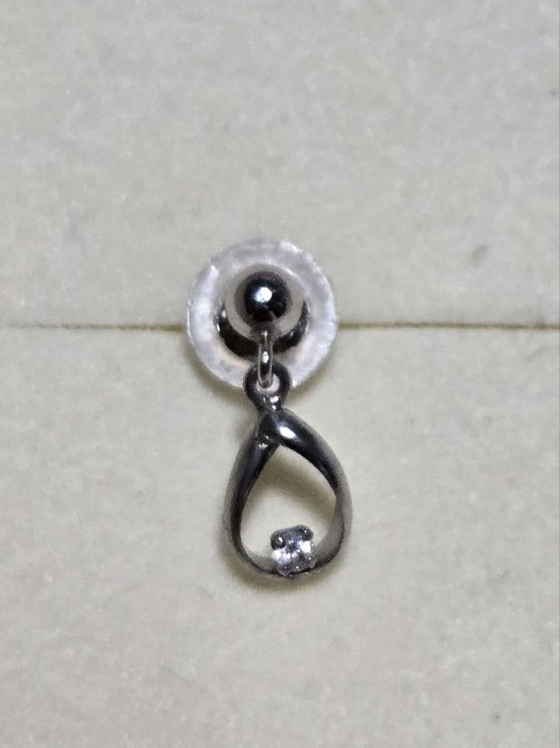 WISP プラチナ ダイヤモンド ピアス　刻印有り