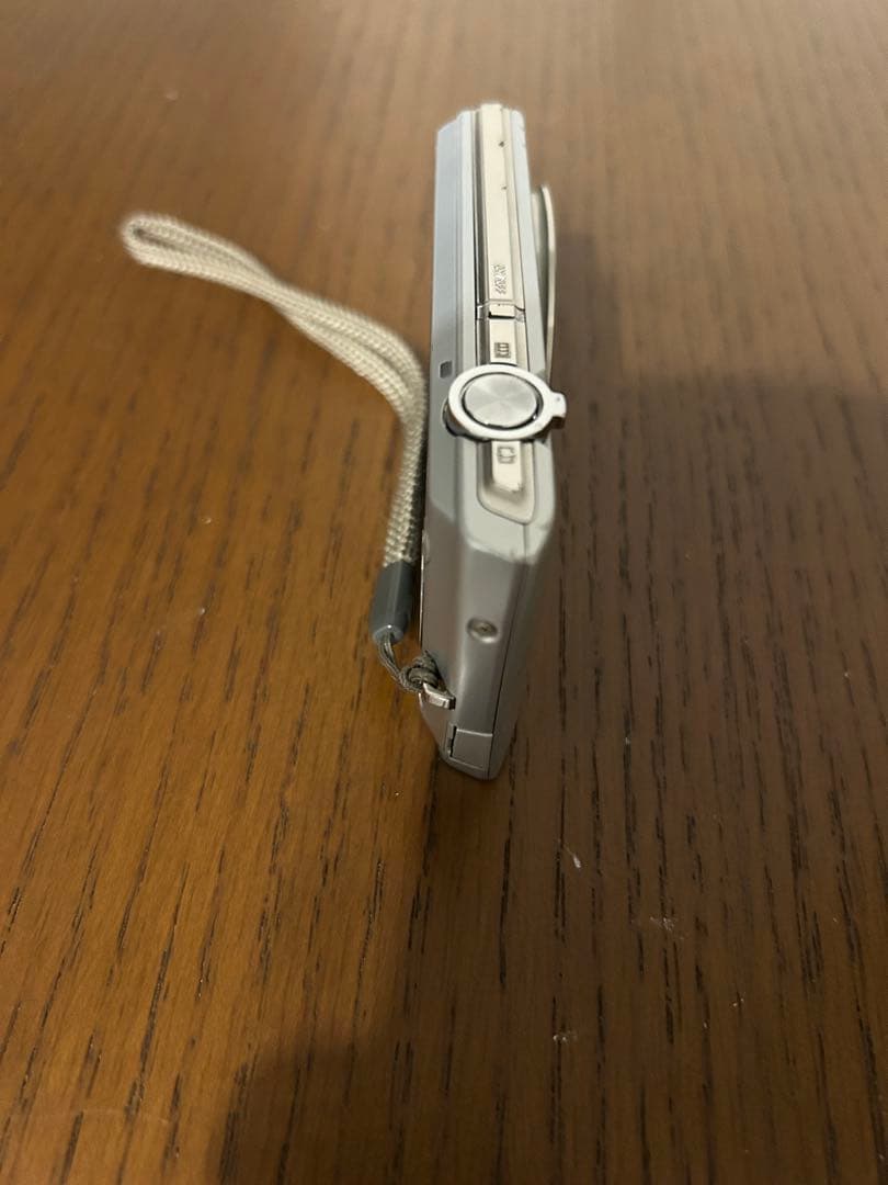 ゆ*た様 ⭐︎美品⭐︎CASIO EXILIM EX-S200 動確済