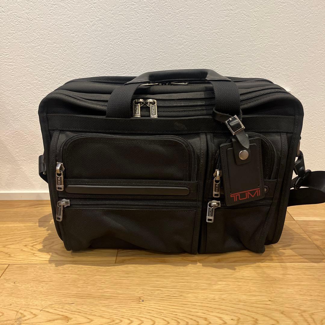 TUMI ブラック gen4.4 エクスペンダブル オーガナイザー ブリーフ