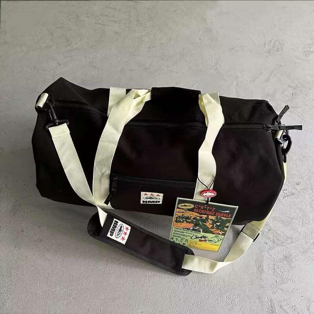 corteiz 黒いキャンバスボストンバッグ