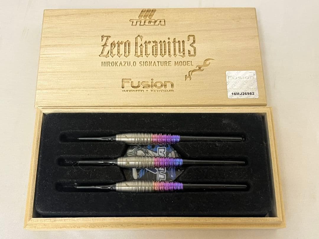 TIGA Zero Gravity3 大崎裕一 FUSIONモデル 限定 ダーツ
