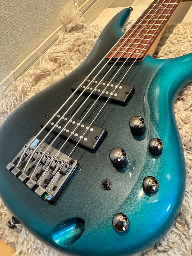 Ibanez sr305E CUB/5弦エレキベース