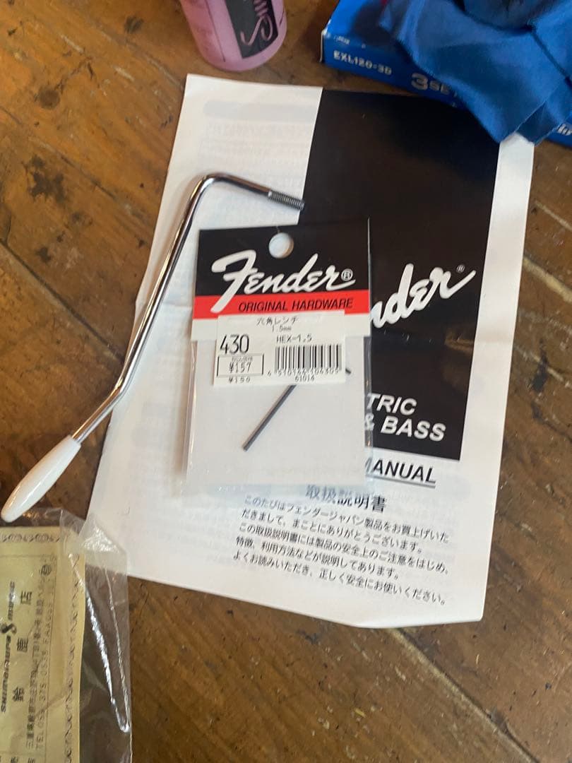 Fender フェンダー ストラトキャスター レッド エレキギター　良品