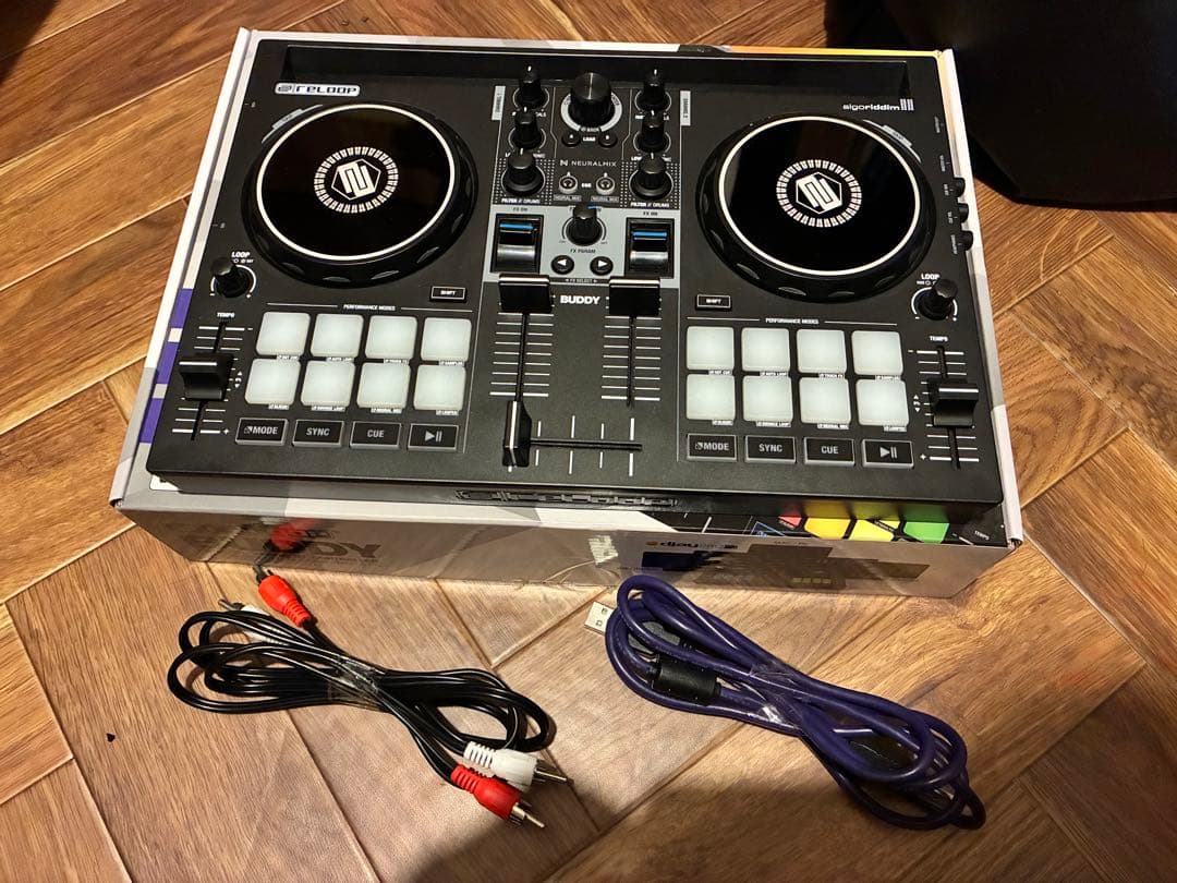 DJ機材 reloop BUDDY