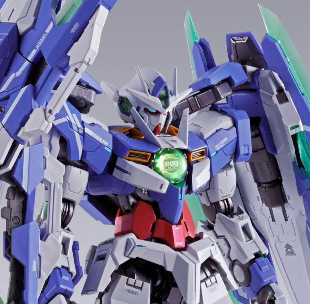 【新品未開封】メタルビルド　ダブルオークアンタフルセイバー