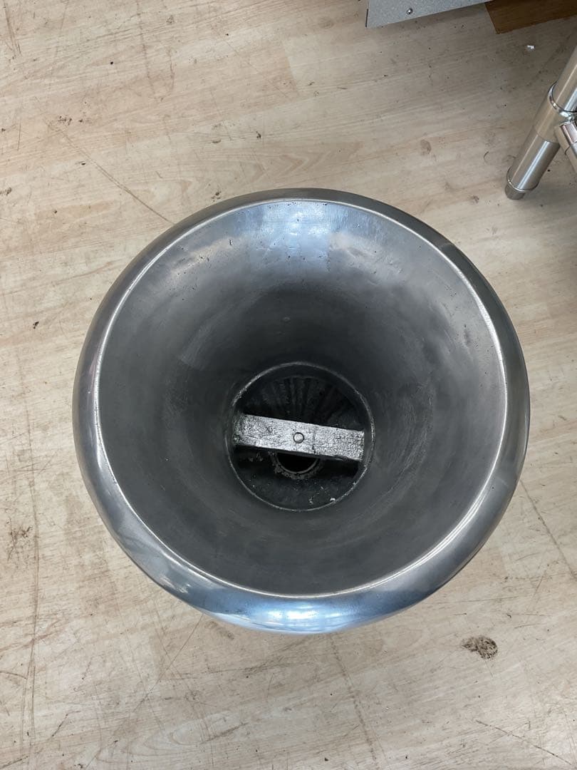 フラワーベース 2個セット　中古　アンティーク　置物