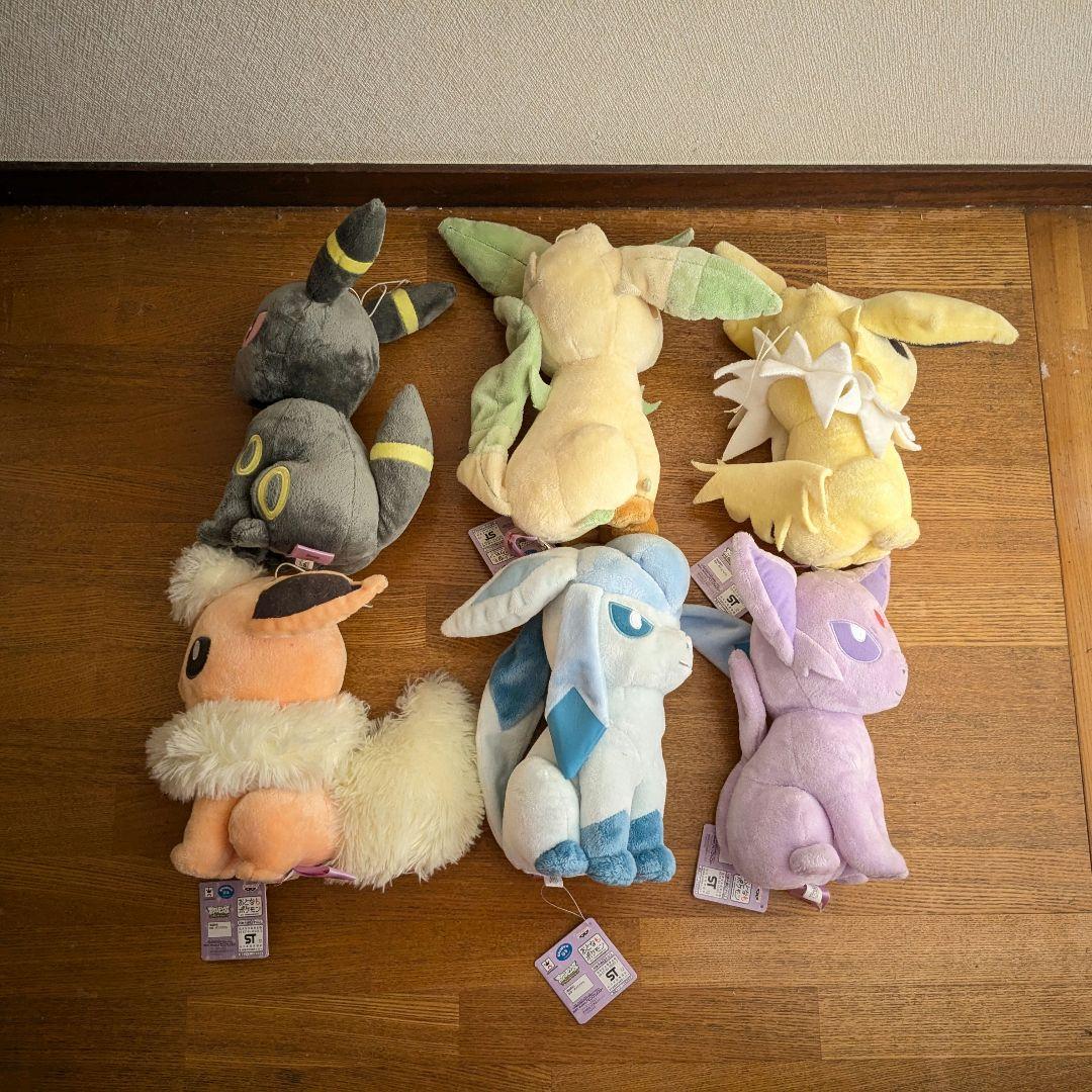 ポケモン ポケットモンスター　イーブイ　アイラブイーブイ ぬいぐるみ　キーホルダ