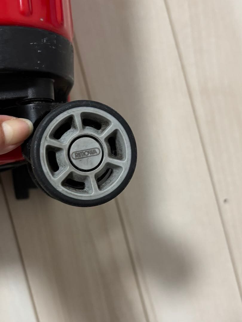 RIMOWA サルサエアー 33L 機内持ち込み OK 男女兼用 ガーズレッド