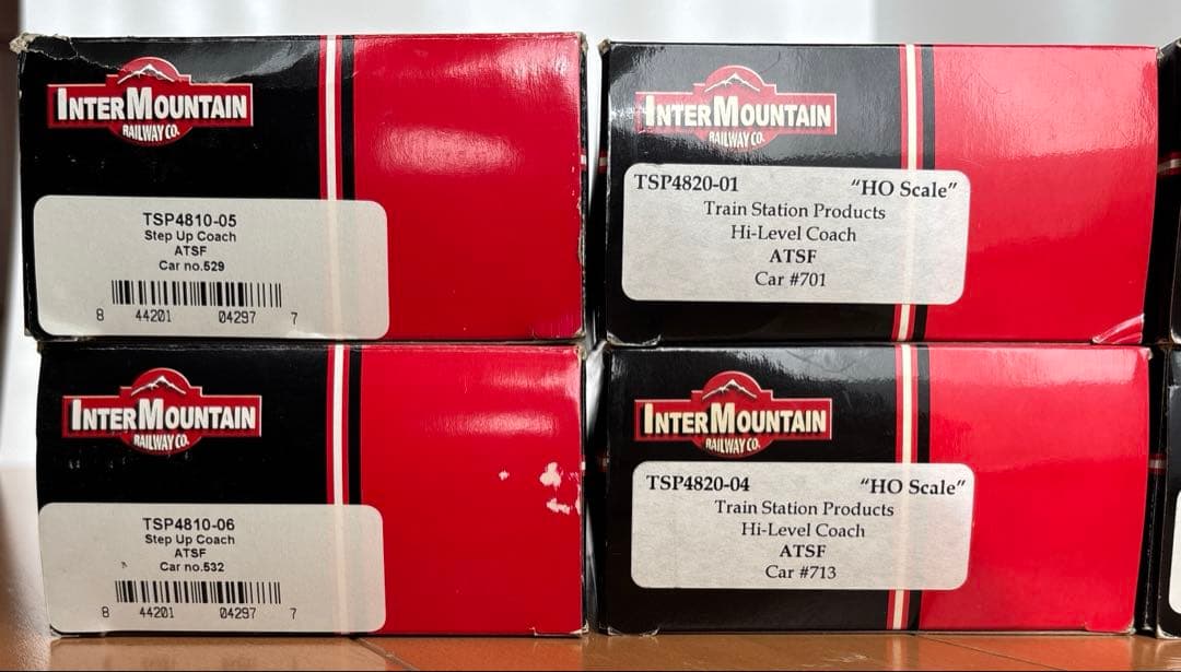鉄道模型 INTER MOUNTAIN Step Up Hi Level Coach