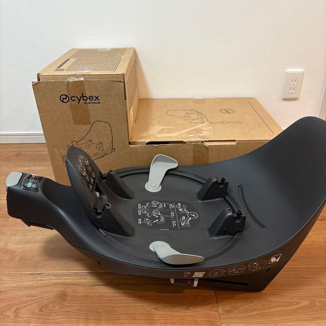 Cybex ベースT