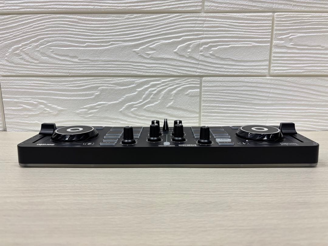 Hercules DJCONTROL STARLIGHT DJコントローラー