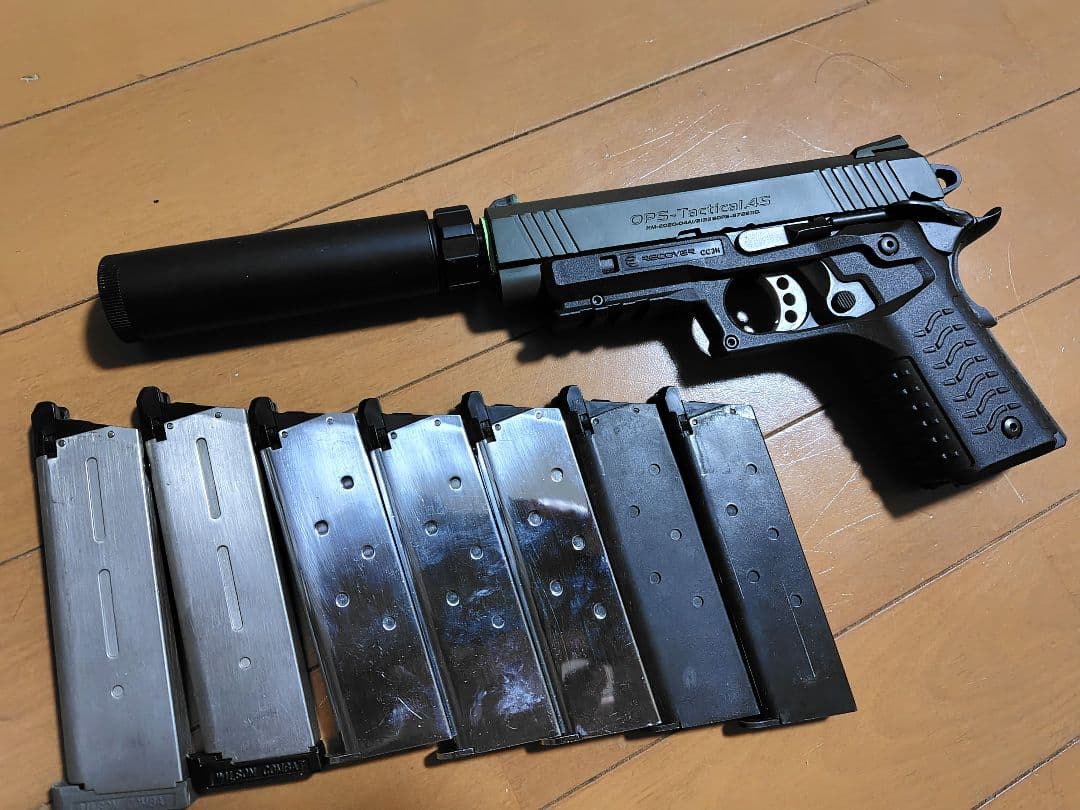 サプレッサー付き　東京マルイベース　ガスコキ