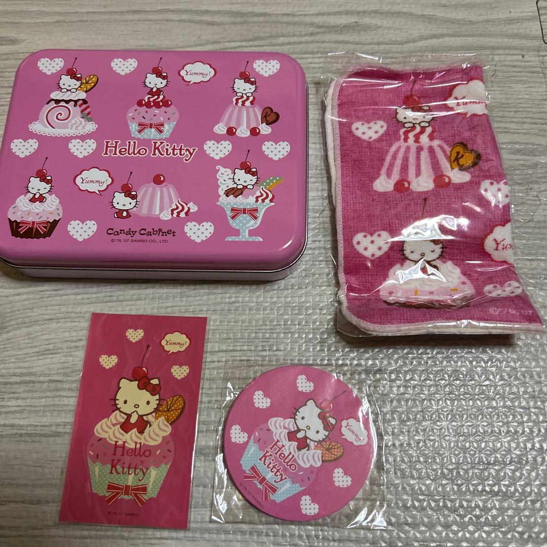 キティ　スイーツ缶　メモ、シール、タオル　サンリオ