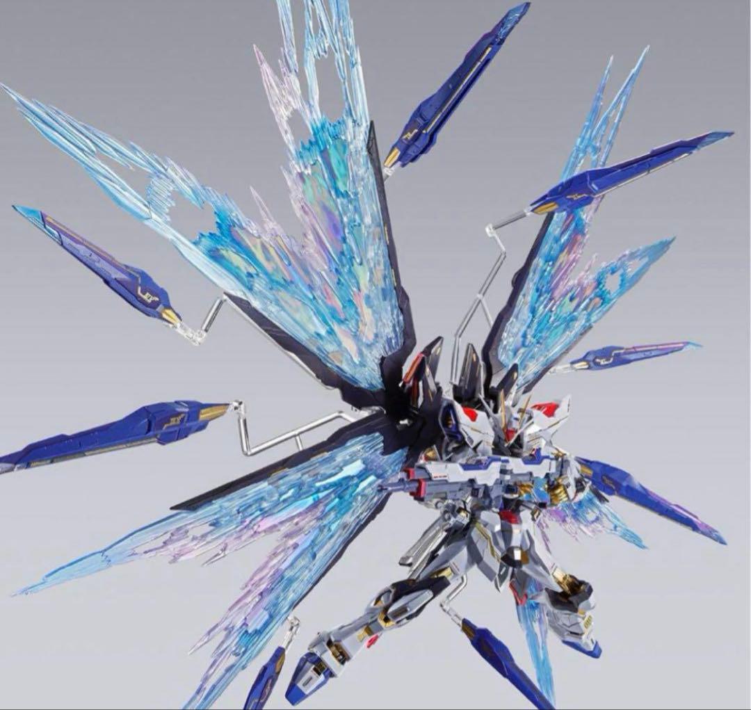 メタルビルド　ストライクフリーダム　光の翼セット