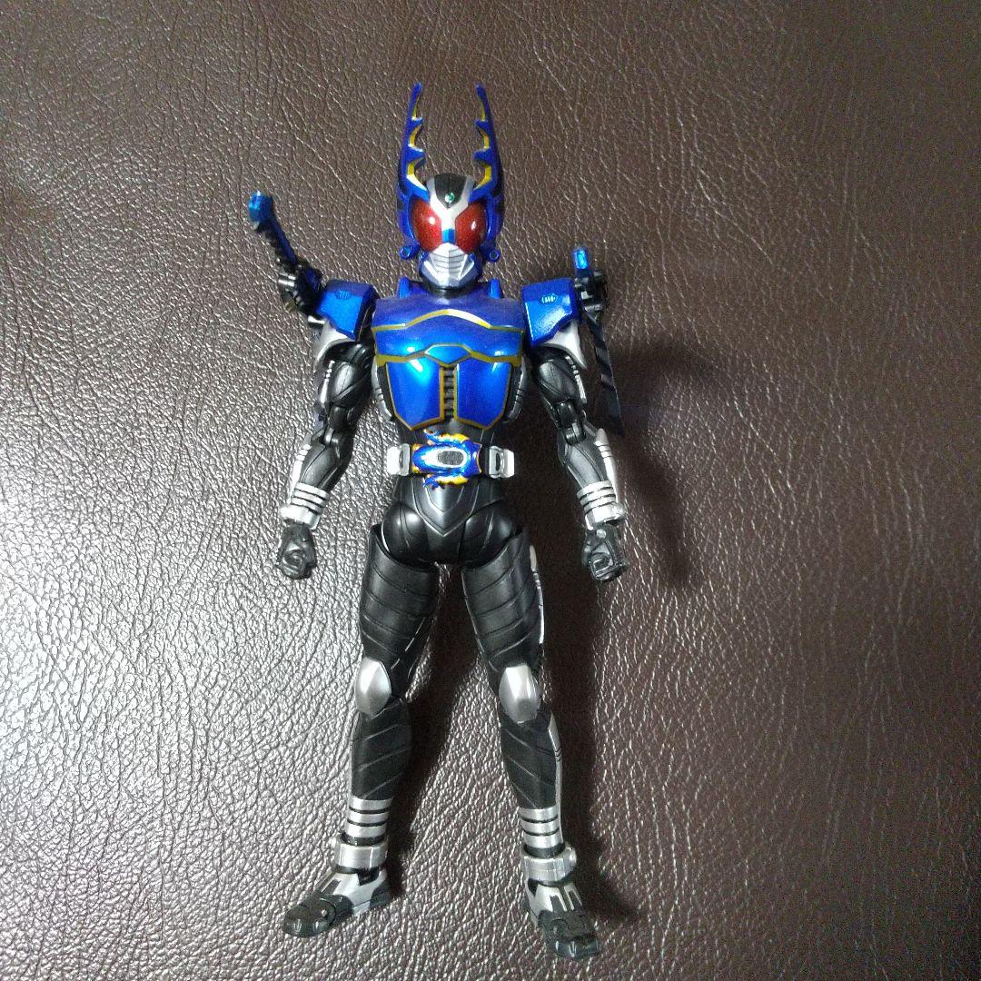 フィギュアーツ真骨頂カブト ガタック他　4個セット