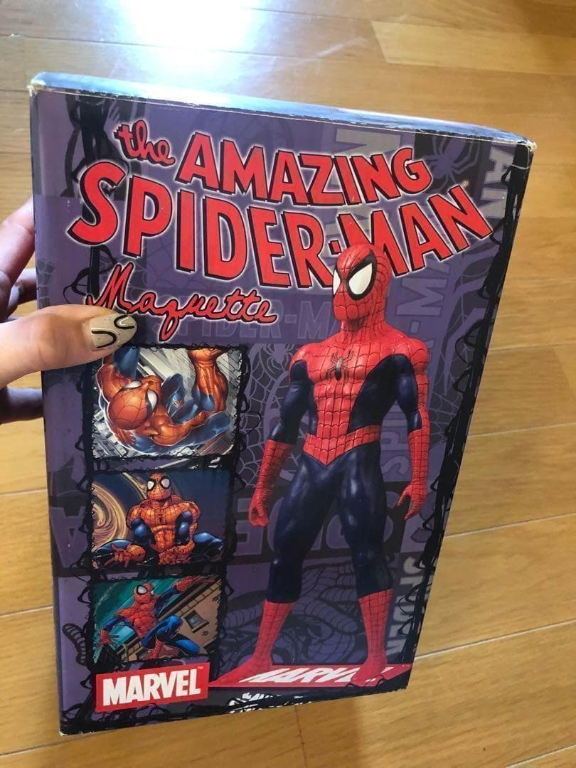 スパイダーマン　フィギュア