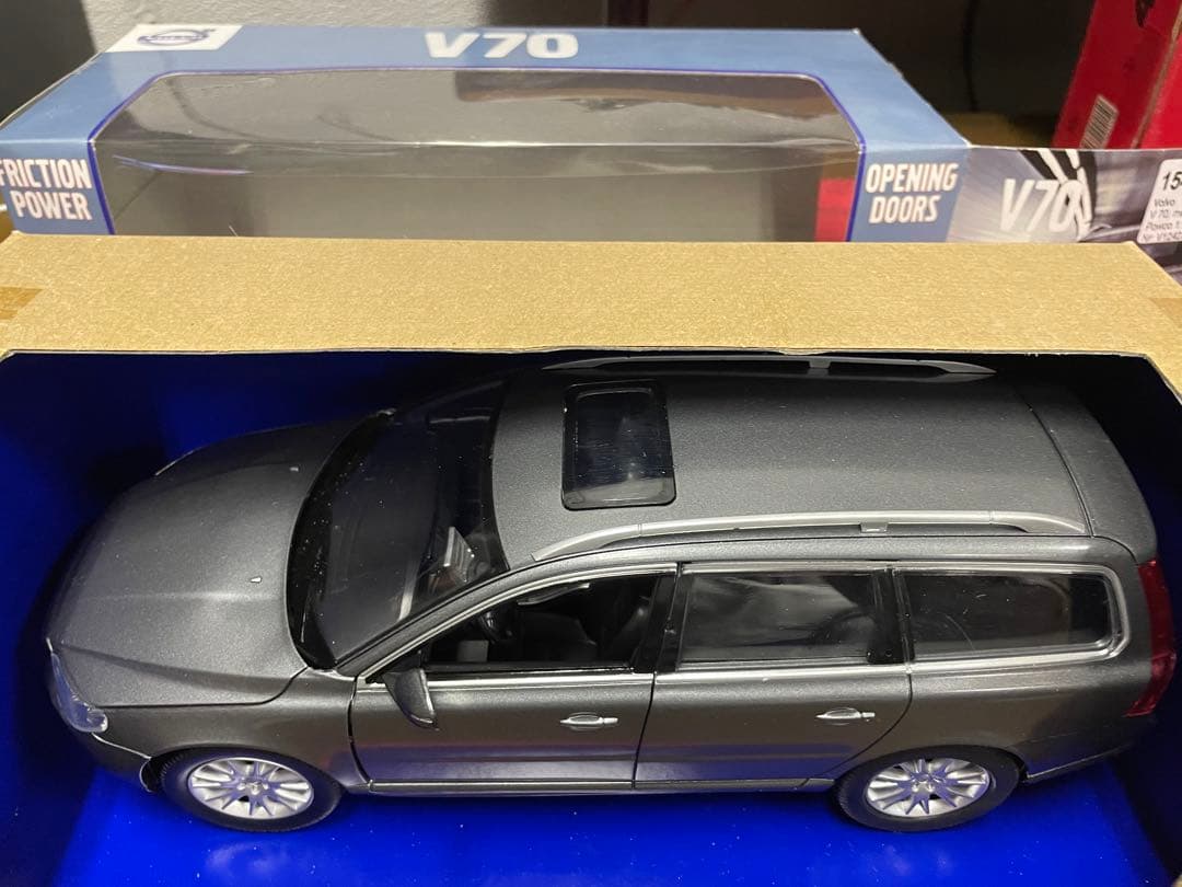 ボルボ　V70