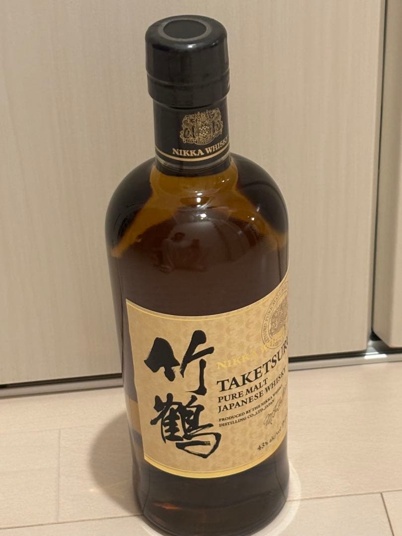 竹鶴　ピュアモルトウイスキー 700ml