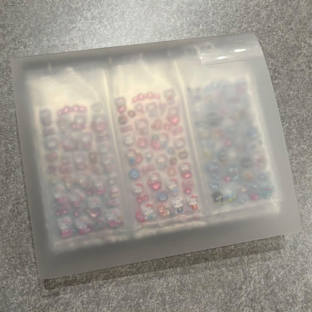 シール収納　レート高め　シール帳　完成品　サンリオ　まとめ売り　新品　人気キャラ