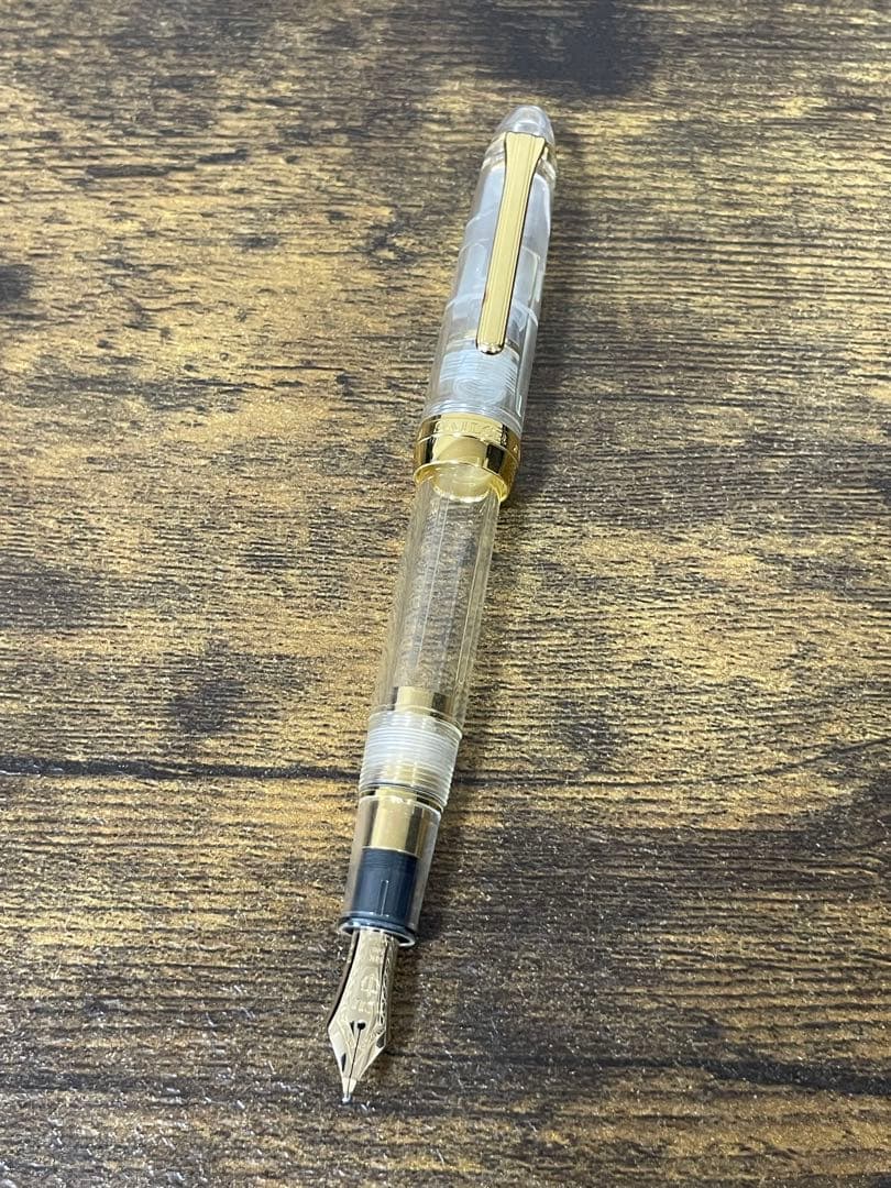 長刀　透明×ゴールド　ふでDEまんねん　NAG 万年筆　デモンストレーター