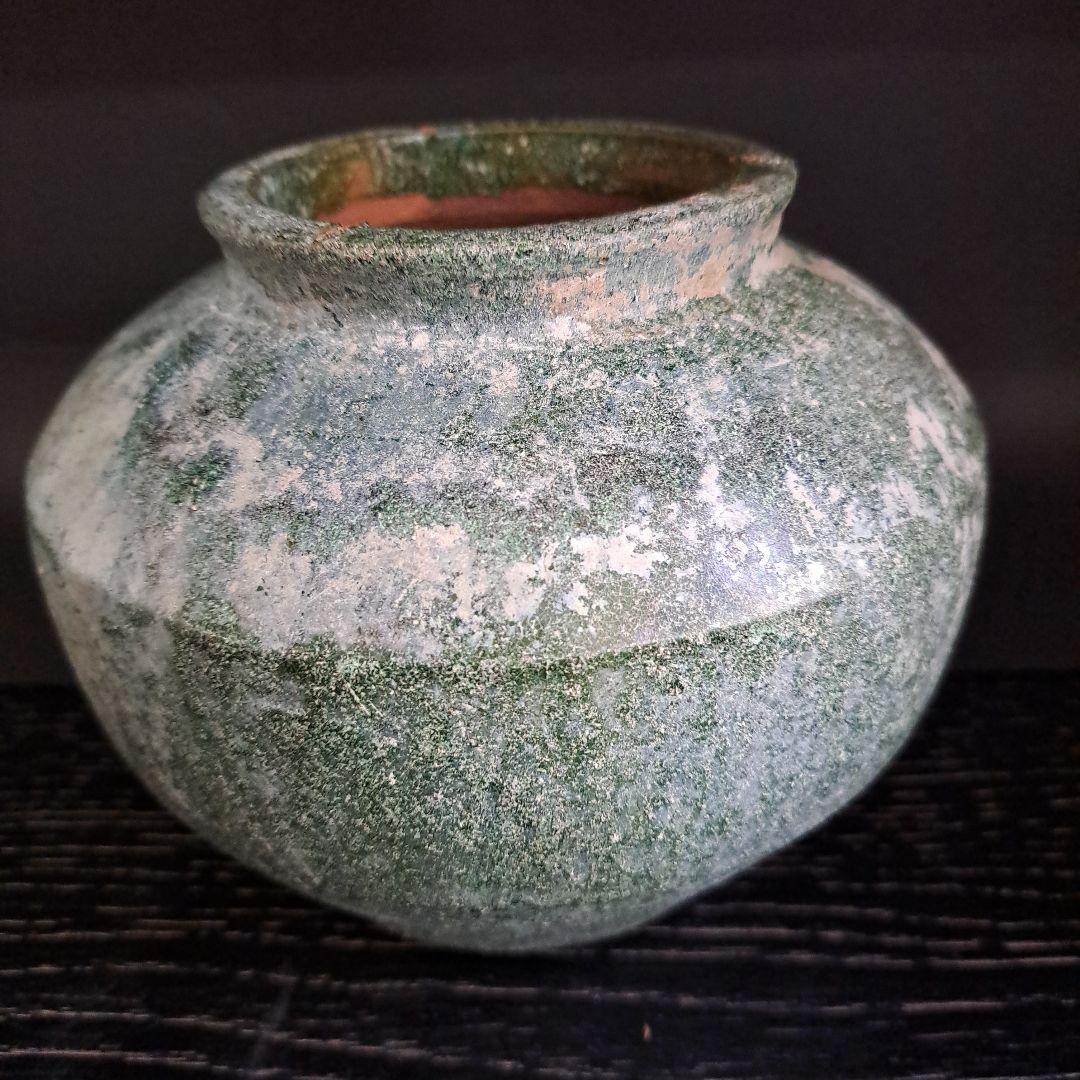 お値下げ中　　発掘品　中国古玩　後漢　一世紀頃　　銀化小壺　緑釉