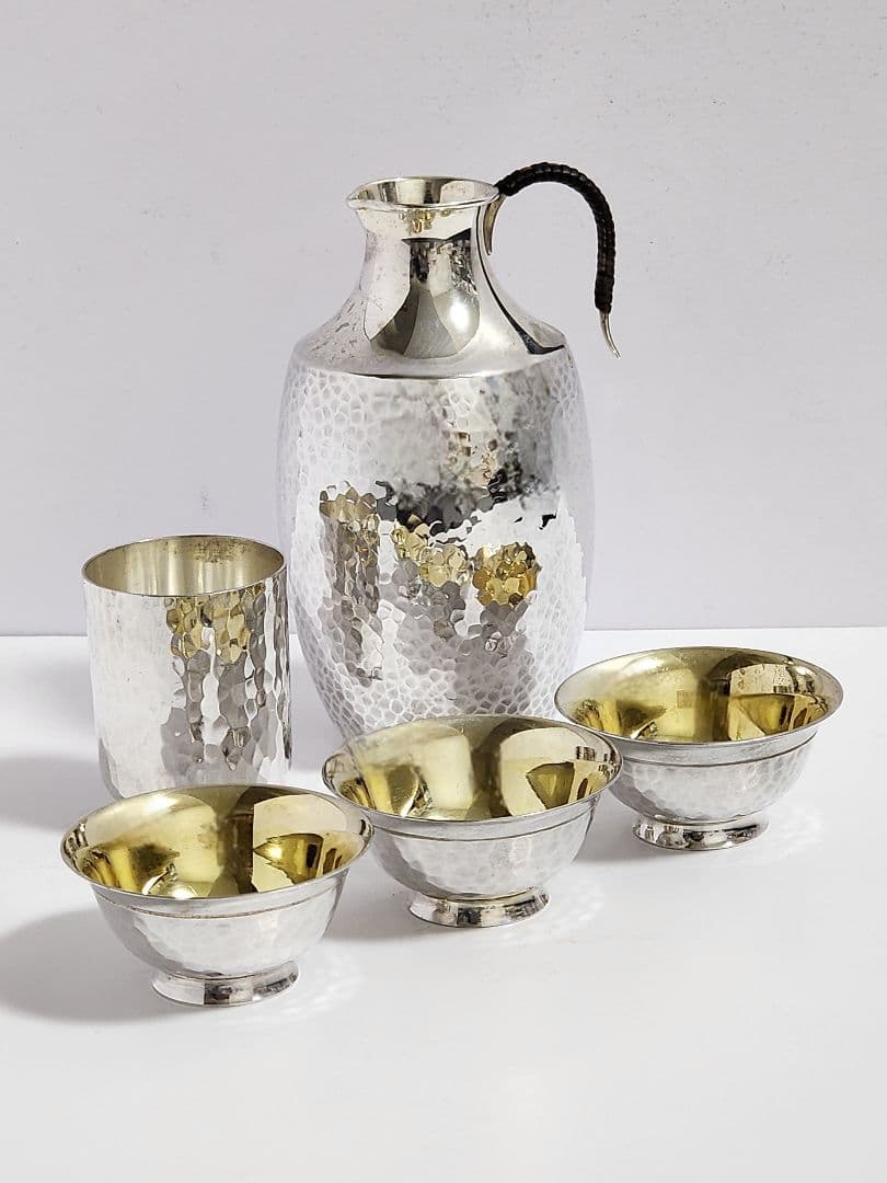 純銀 和光 酒器 セット　徳利（1）盃（3）コップ（１）総重量：約157.97ｇ