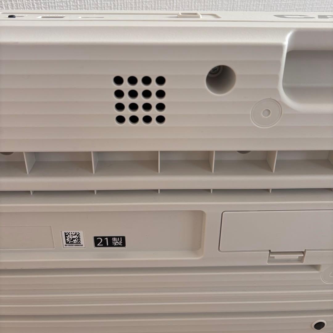 CASIO CT-S1 61鍵　電子ピアノ ホワイト　ハラミちゃん使用