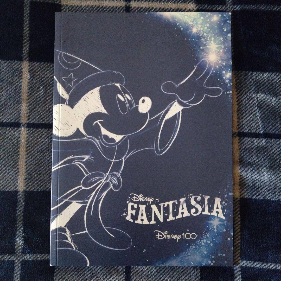 【 Disney FANTASIA 】映画パンフレット + 缶バッジ