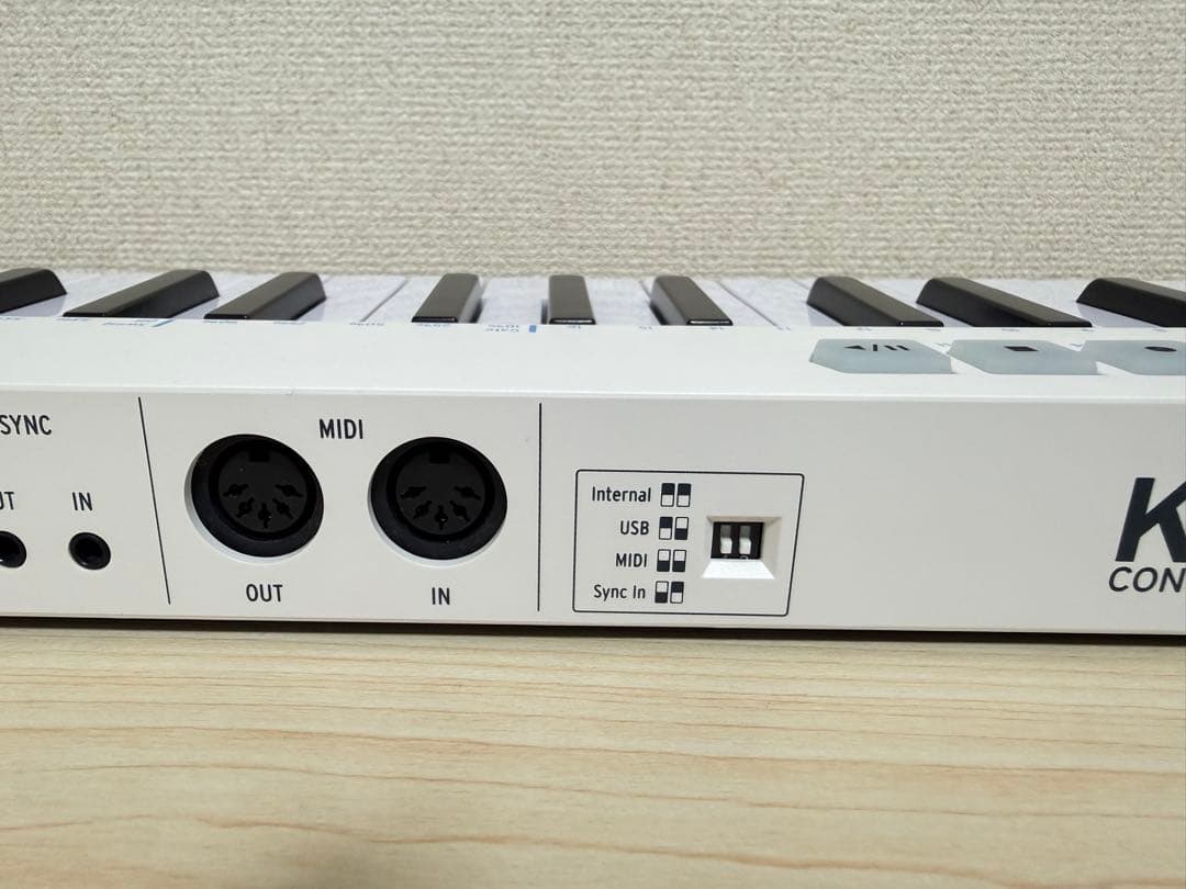 【美品・元箱付】ARTURIA KeyStep MIDIキーボード シーケンサー