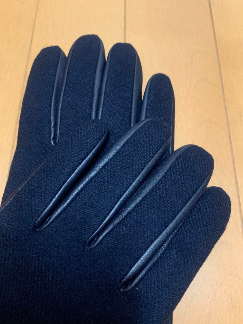 【新品未使用】BOSS レザーウール手袋 黒