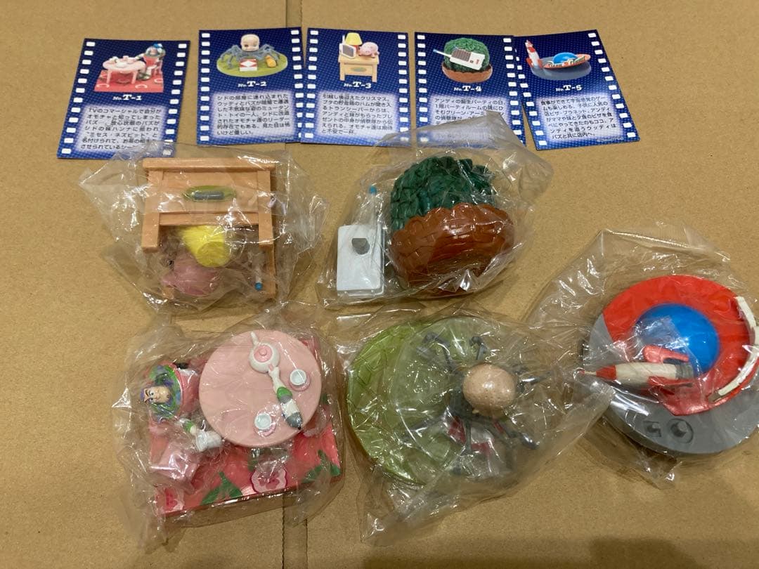 【新品、未開封】トイストーリー フィルムトイズ 5点