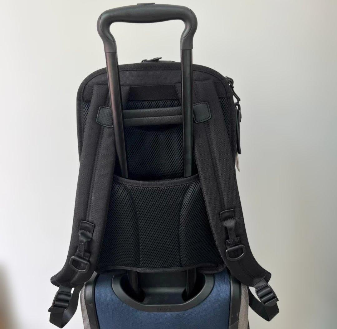 TUMI スリムバックパック ブルーライン