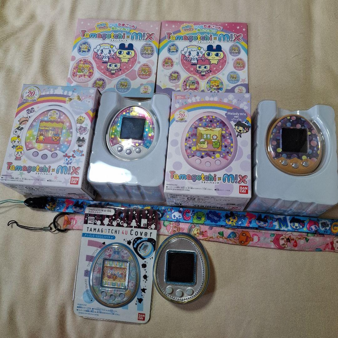 たまごっちみくす 20thAnniversary m!x 4U 本体
