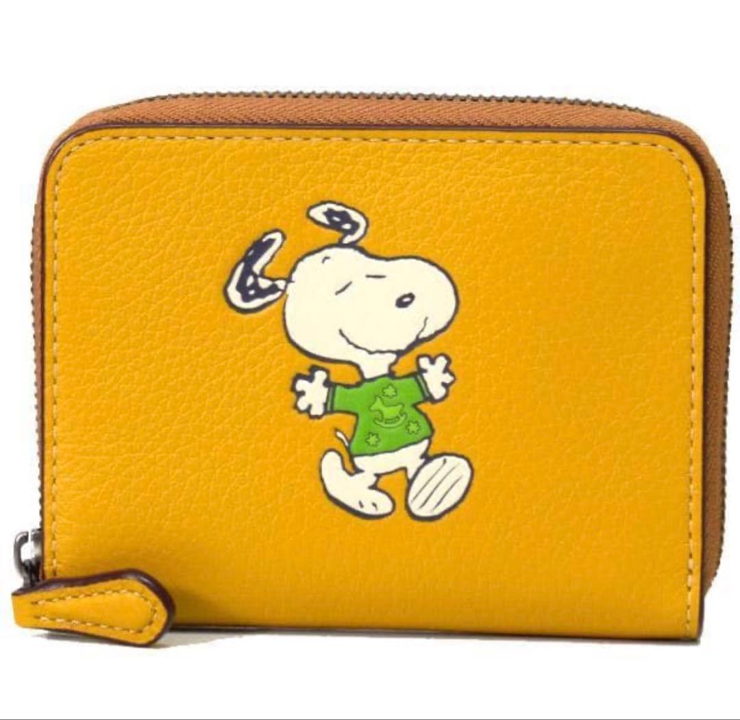 COACH ペブルレザー ピーナッツコスヌーピー ウォーク 二つ折り財布