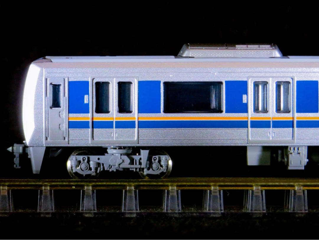 TOMIX 207系1000番台 通勤電車 (4両セット)【新品,未使用品】