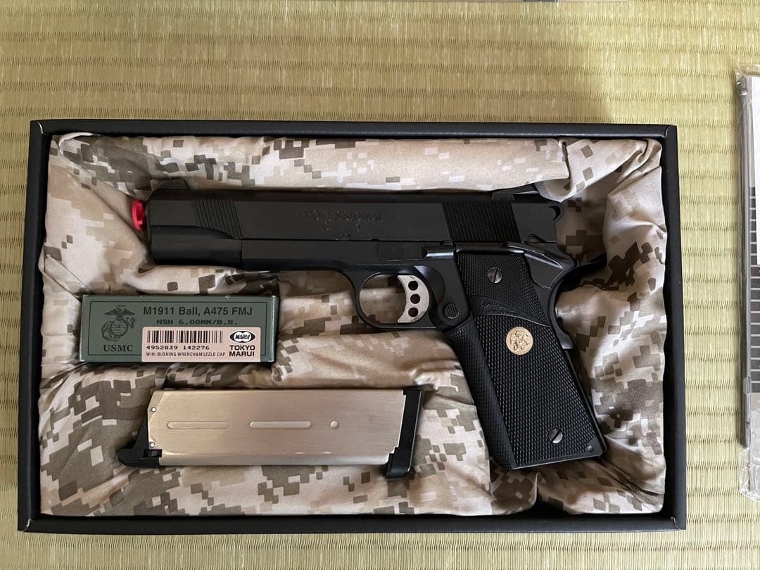 東京マルイ M.E.U. Pistol .45 ガスガン +予備マガジン